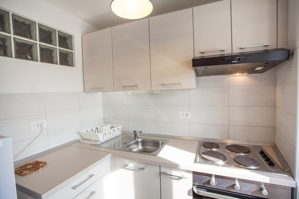 Apartment Pogled Na Luku เซรส ภายนอก รูปภาพ